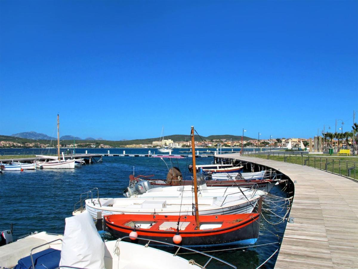 Apartment Giuly By Interhome Golfo Aranci Exteriör bild